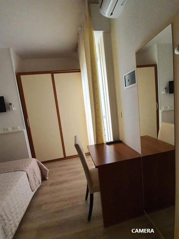 B&B Airone Cervia - Camere E Appartamenti Luaran gambar