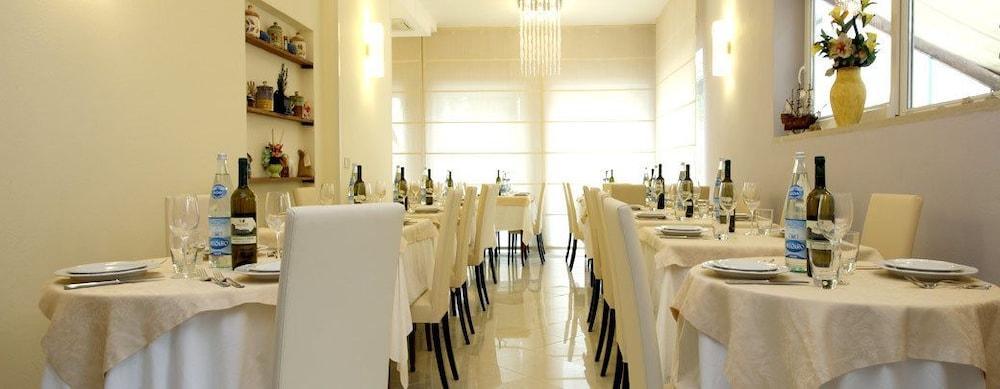 B&B Airone Cervia - Camere E Appartamenti Luaran gambar
