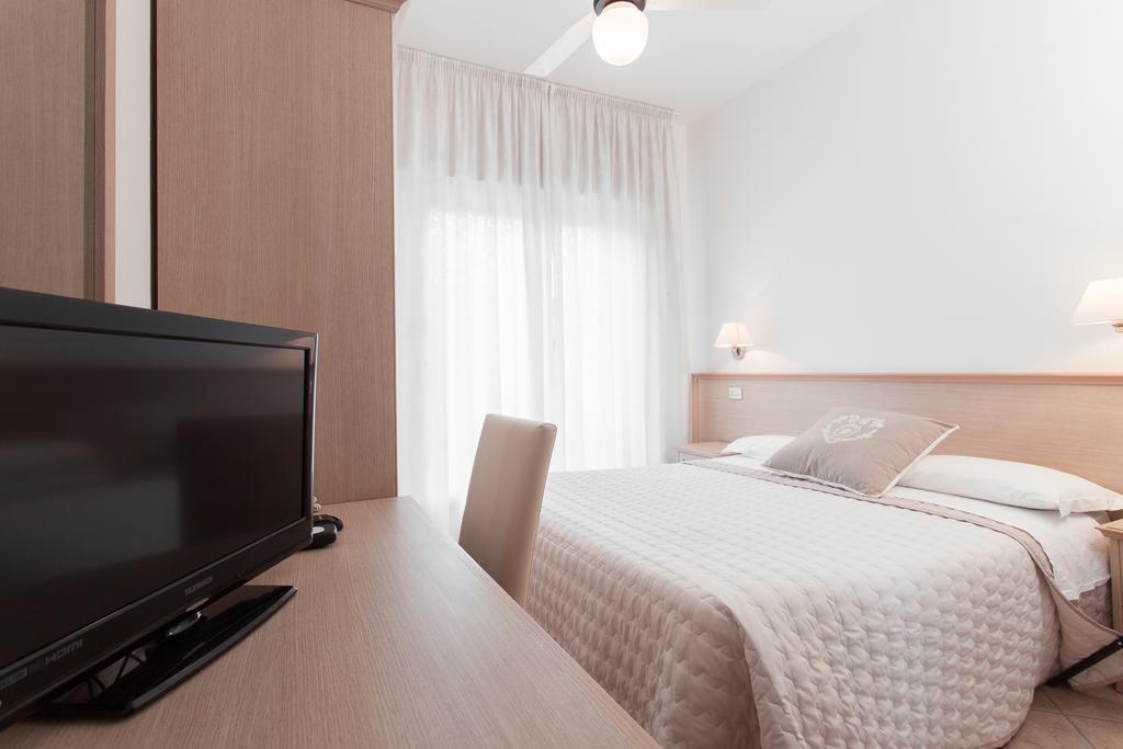 B&B Airone Cervia - Camere E Appartamenti Luaran gambar