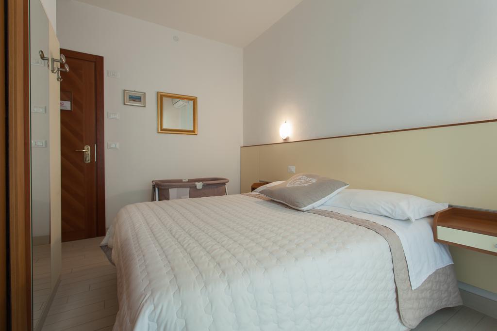 B&B Airone Cervia - Camere E Appartamenti Luaran gambar